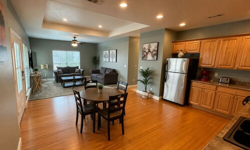 Unwind After Work · 3BR 2BA · King Beds · W/D