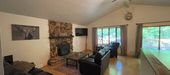 Updated & Central. ATV Trails, golfing, skiing pictured rocks within 3 miles. 