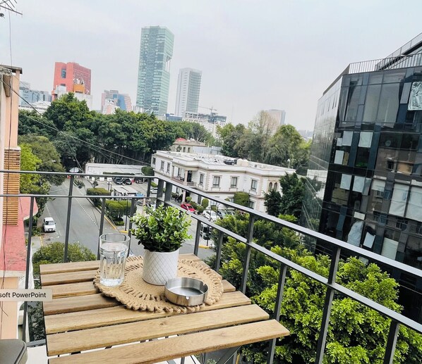 Apartment | Balcony - Versalles 47 (Mexico City)