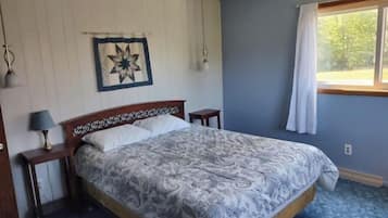 4 quartos, ferros/tábuas de passar roupa, Wi-Fi de cortesia
