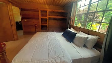 Basic Cottage | 1 bedroom, iron/ironing board, free WiFi, bed sheets