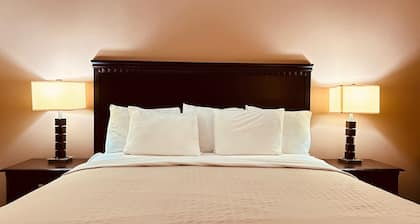 The Best Inn & Suites