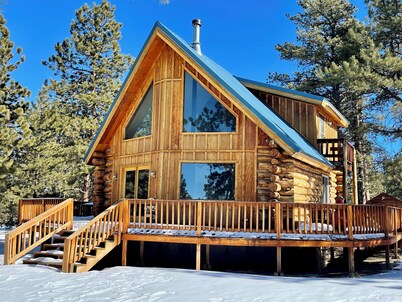 A cozy log cabin in the Rockies! Close to Buena Vista or daytrip to Breckenridge