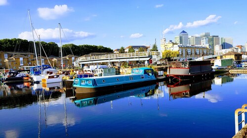 Riverside 3BR| 20min->City Centre | Easy transport