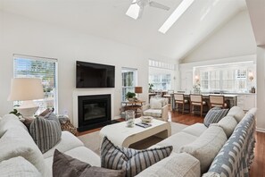Smart TV, fireplace, offices