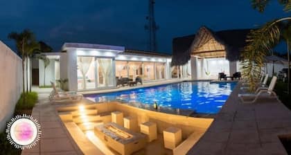 Caribbean Village - Poolbar, Firepit, Grill