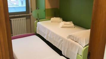 2 chambres, bureau, fer et planche Ă repasser, Wi-Fi