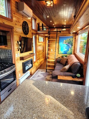 Nicht klassifiziertes Bild, 3 von 27, Schaltfläche