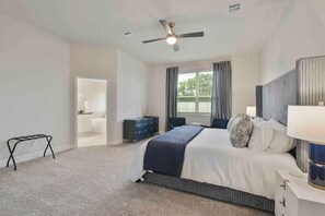4 habitaciones, escritorio, wifi gratis y ropa de cama