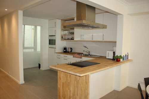 Renovated apartment (115m²) in the heart of Knokke at 750m from the beach