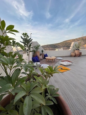 Terrace/patio - The best place to stay in Tamragh_Great Mountain,Ocean view_5 min from the beach (Tamraght -Taghazout)