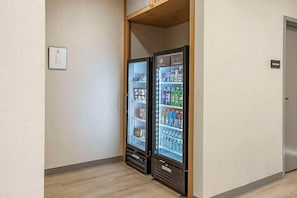 Petit déjeuner servi sur place
