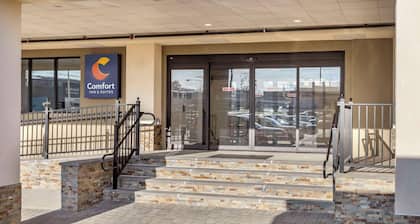 Comfort Inn & Suites Newark Liberty International Airport