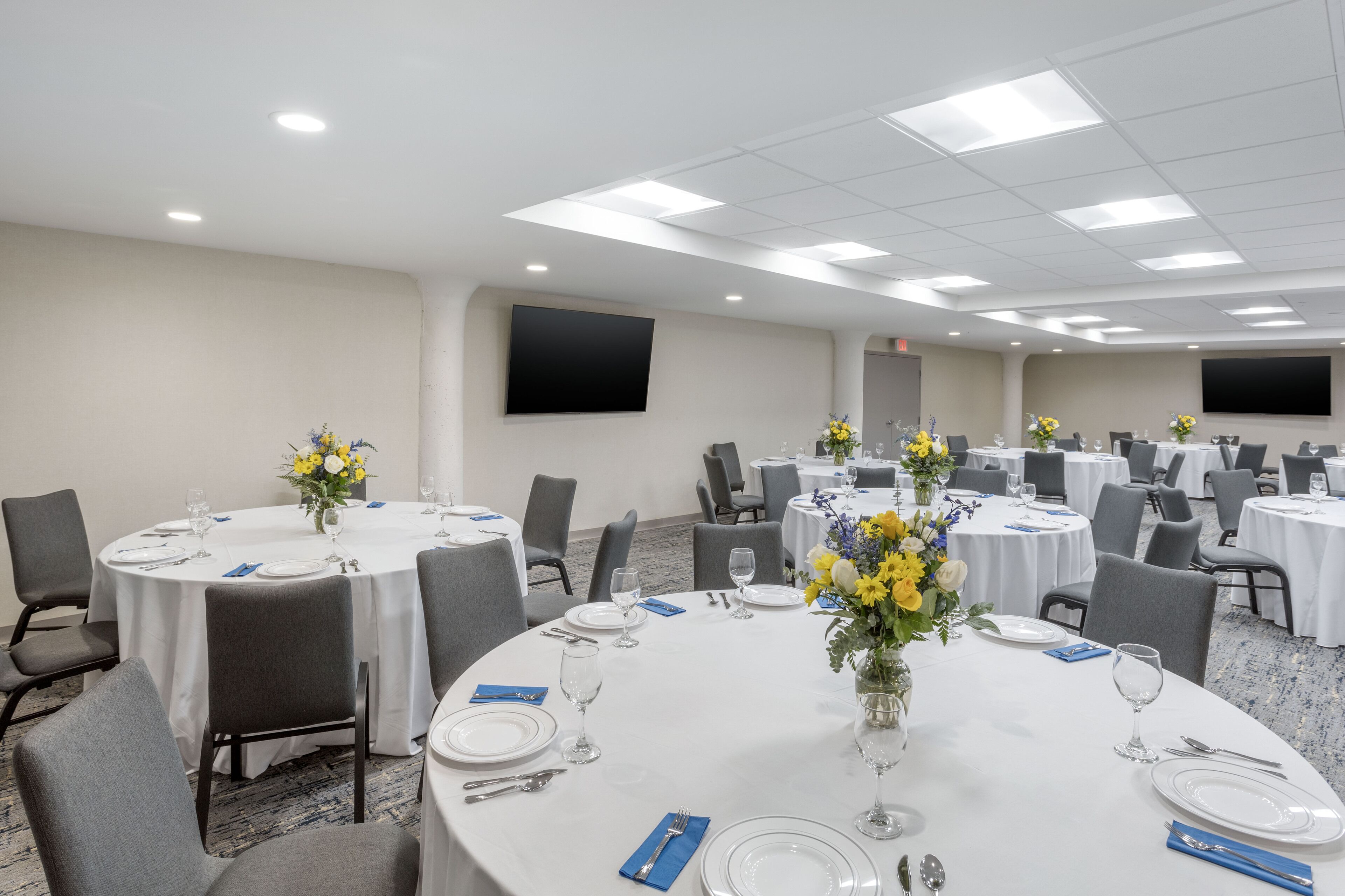 Foto - Comfort Inn & Suites Newark Liberty International Airport