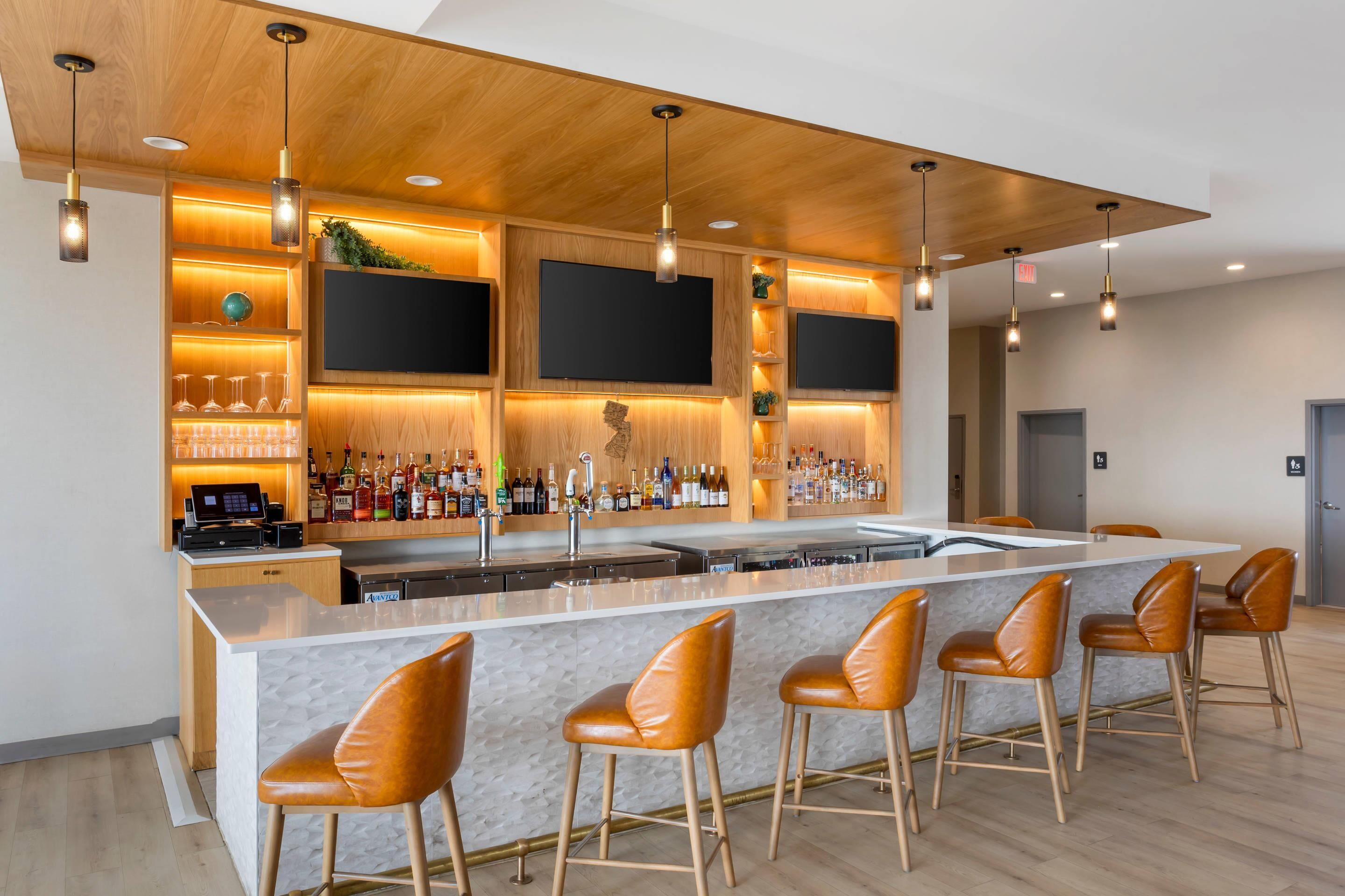 Foto - Comfort Inn & Suites Newark Liberty International Airport