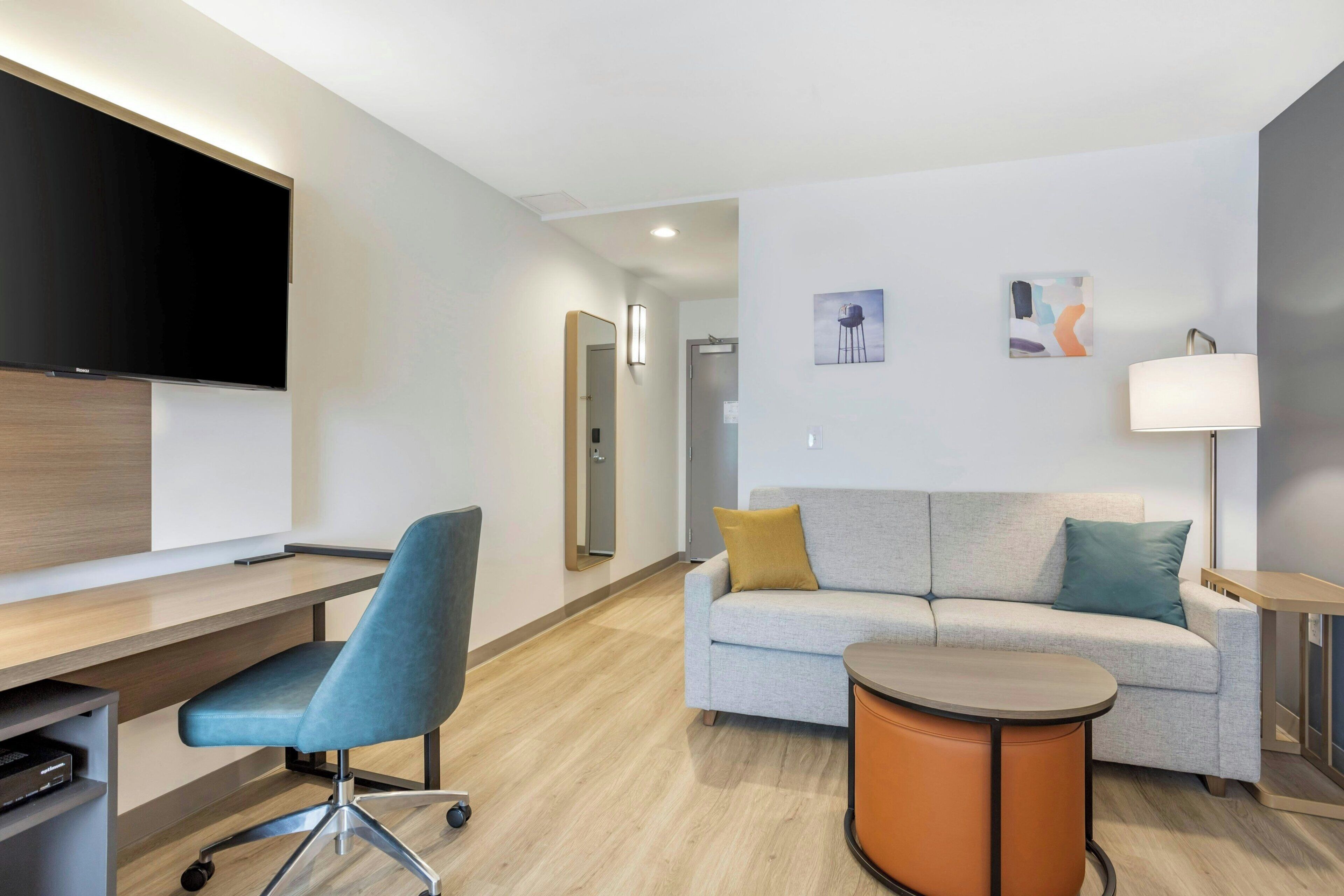 Photo - Comfort Inn & Suites Newark Liberty International Airport