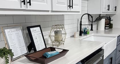 Lake Daze Retreat at Kirby ~ Lake Greeson~