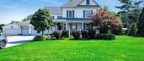 숙박 시설 정면