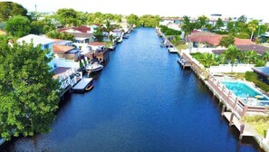 Marina - Waterfront Villa/Heated Pool/5 min to Beach/Kayak/Fishing (Fort Lauderdale)