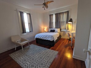 3 Schlafzimmer, Bügeleisen/Bügelbrett, WLAN, Bettwäsche