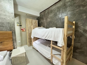 Habitación estándar | Wifi gratis y ropa de cama