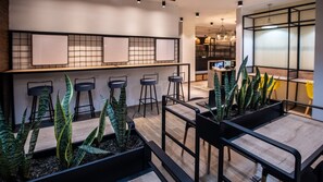 Dining - Enjoy a hotel room with breakfast included (Bogota)