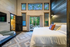 3 Schlafzimmer, Bügeleisen/Bügelbrett, Reisekinderbett, kostenloses WLAN