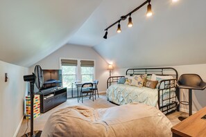 1 habitación, escritorio, internet y ropa de cama 