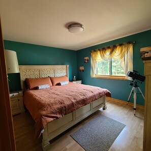 3 chambres, fer et planche à repasser, Wi-Fi gratuit, draps fournis
