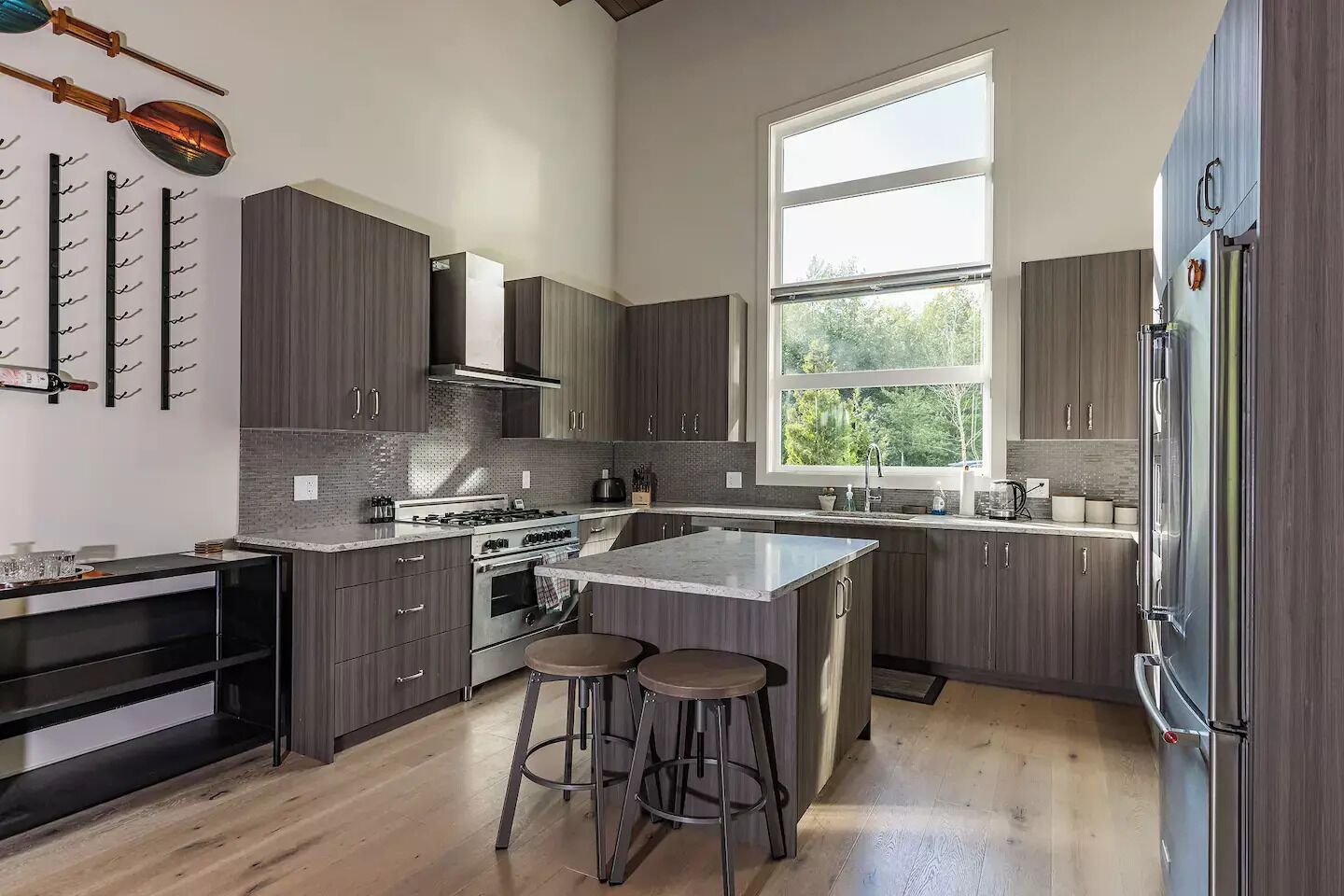 焗爐、爐具、廚房用具/餐具/器皿、餐桌