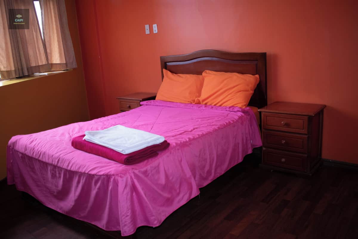 1 bedroom, desk, free WiFi