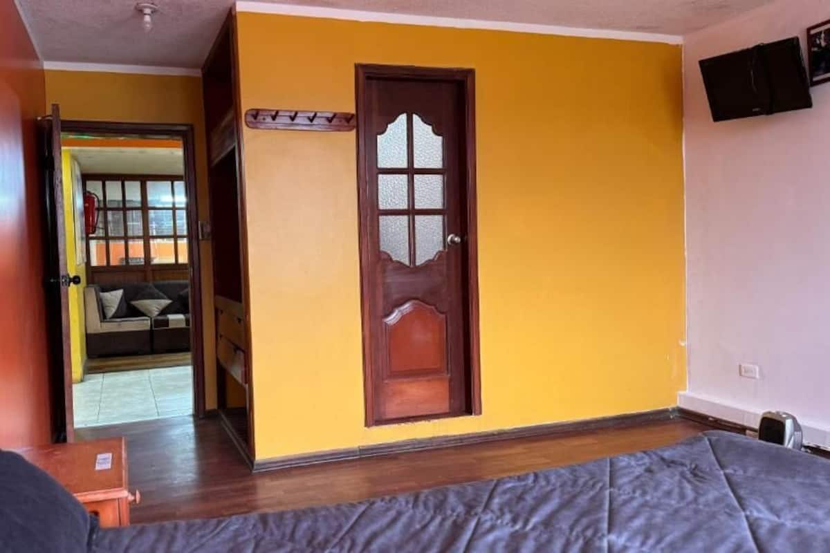 Classic Room | 1 bedroom, desk, free WiFi