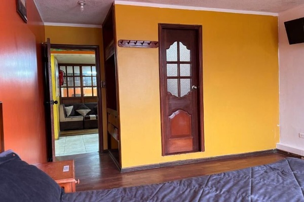 Escritorio y wifi gratis