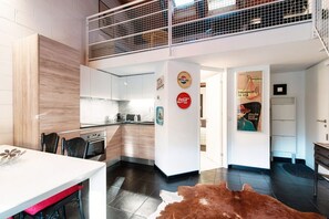 Fridge, microwave, oven, stovetop - Cozy apartment near Lugano (Casa Boschetto) (Bioggio)