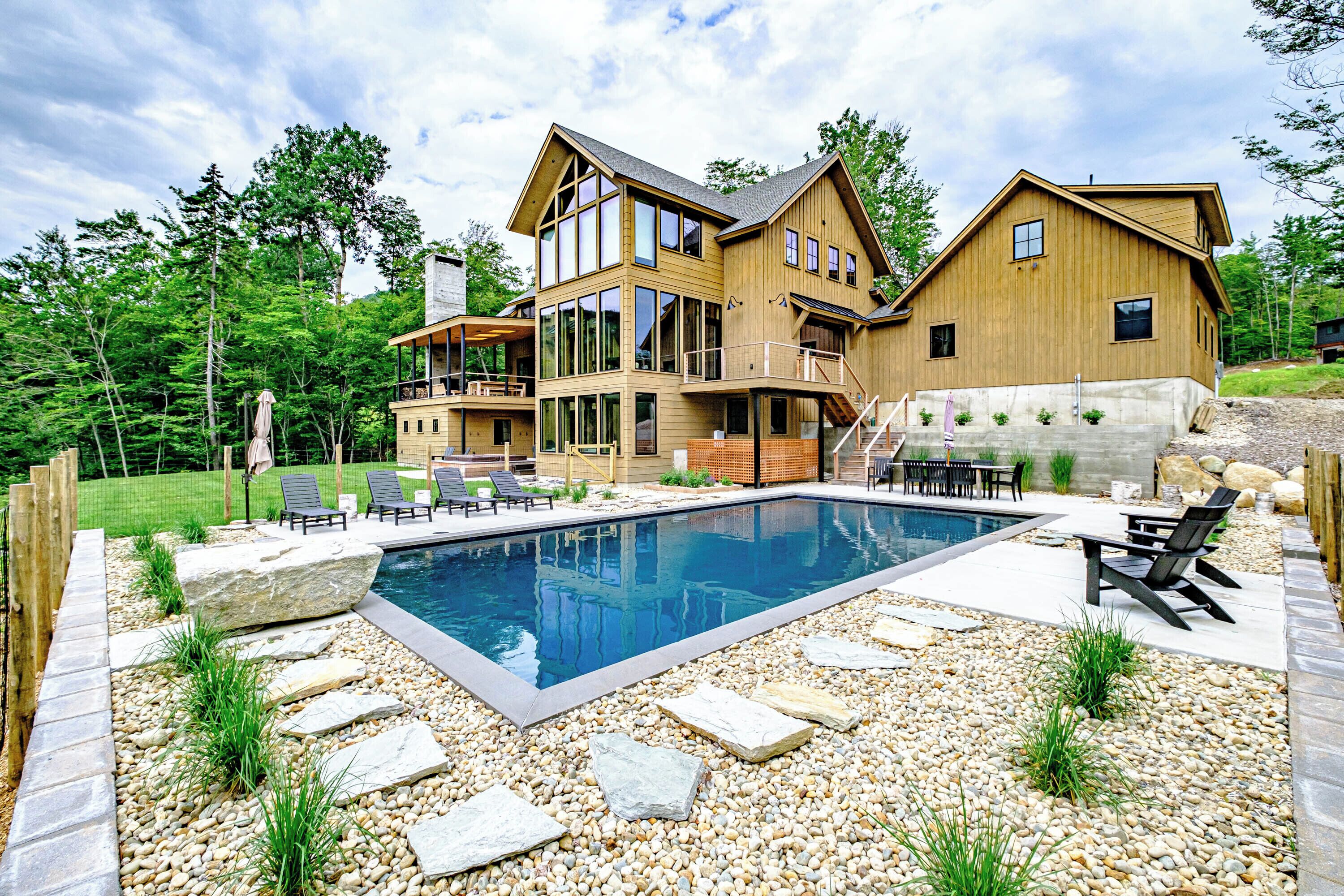 Luxury mountain house with pool/Concierge service