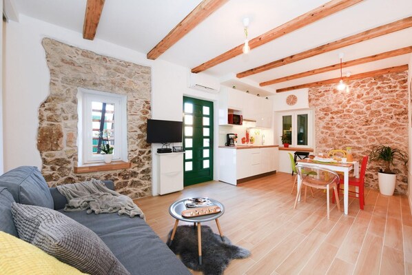 House, Smoking | 1 bedroom - Holiday Houses, Villas Daniela - Sweet House Near Beach (Zadar)
