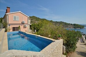 House, Smoking | 5 bedrooms - Holiday Houses, Villas Niso - With Pool (Vela Luka)