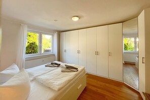 2 bedrooms, WiFi, bed sheets - Liebevoll Eingerichtete, 75 qm Große Ferienwohnung, für 4 Personen Geeignet. - Cölpinstrasse 7 (Loddin)