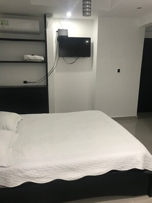 10 makuuhuonetta, silitysrauta/-lauta, Wi-Fi, vuodevaatteet