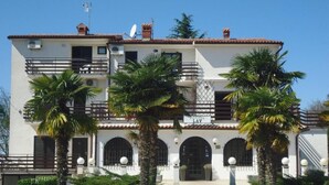 Apartment - Lion - Free Parking - SA6 2 (Umag)