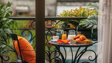 Junior Suite with Balcony
