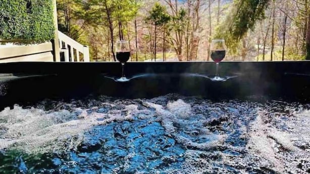 Bain à remous extérieur