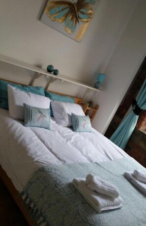 1 bedroom, iron/ironing board, WiFi, wheelchair access