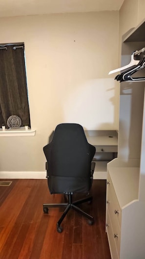 Habitación Signature, 1 cama de matrimonio, no fumadores, cocina | 1 dormitorio, decoración individual, mobiliario individual y escritorio