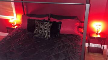 3 Schlafzimmer, BĂŒgeleisen/BĂŒgelbrett, kostenloses WLAN, BettwĂ€sche