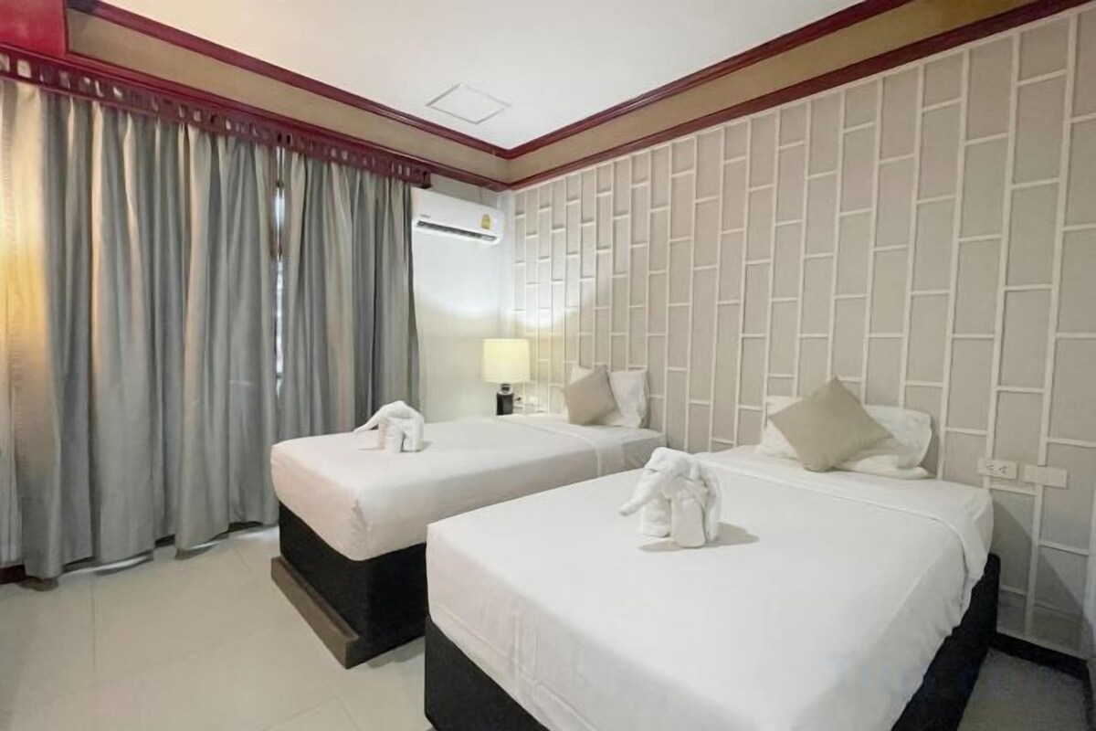 Blackout drapes, soundproofing, WiFi (free), individually decorated