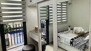 1 camera, una scrivania, ferro/asse da stiro, Wi-Fi gratuito