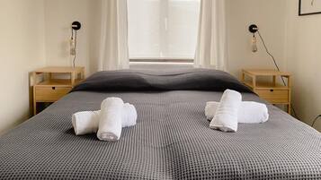 4 kamar tidur