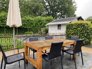 4 bedrooms - Beautiful Villa With Swimming Pool in Zonhoven (Zonhoven)