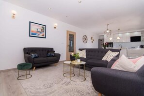 3 عدّة غرف نوم